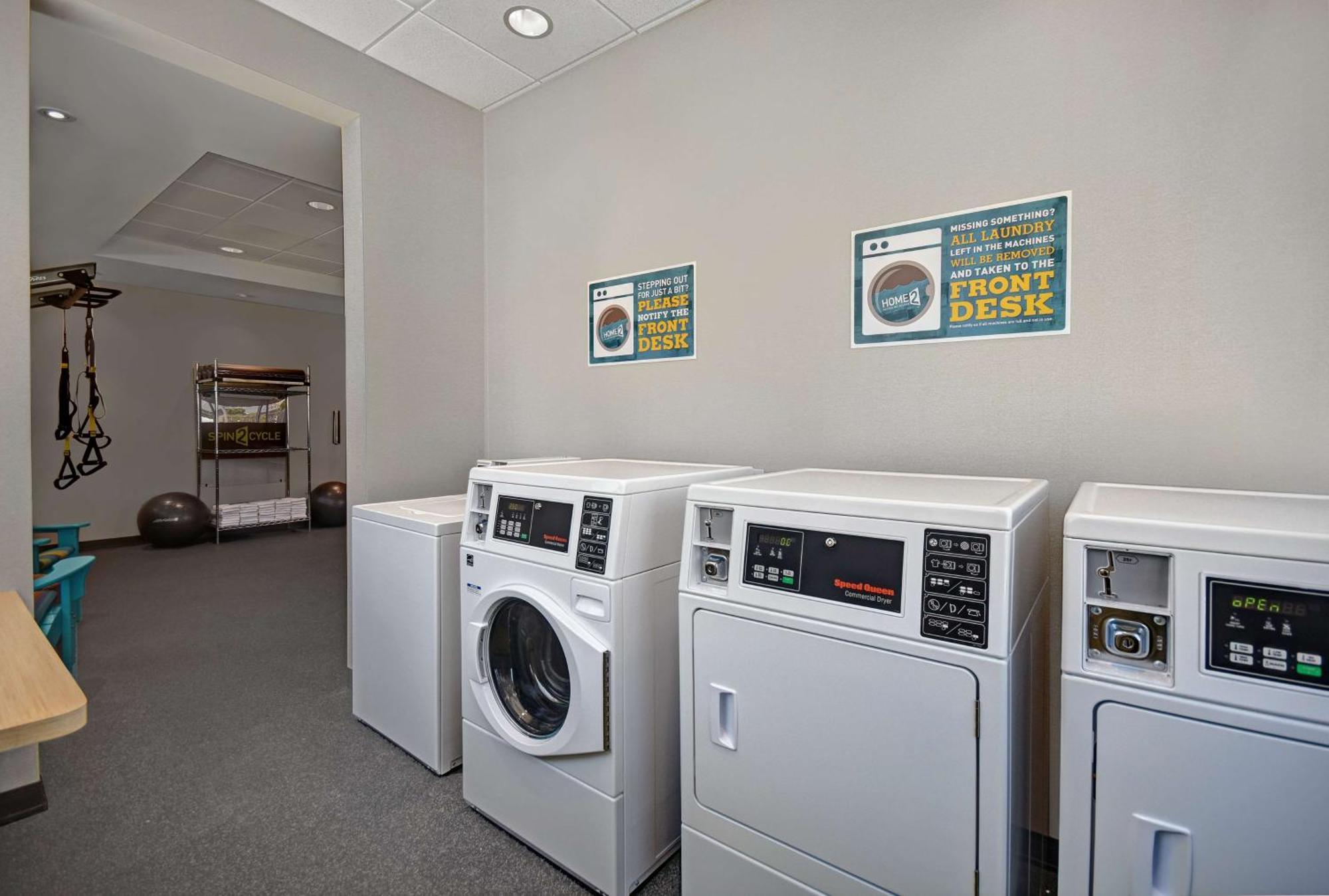 Home2 Suites By Hilton Atlanta Airport North College Park Eksteriør bilde