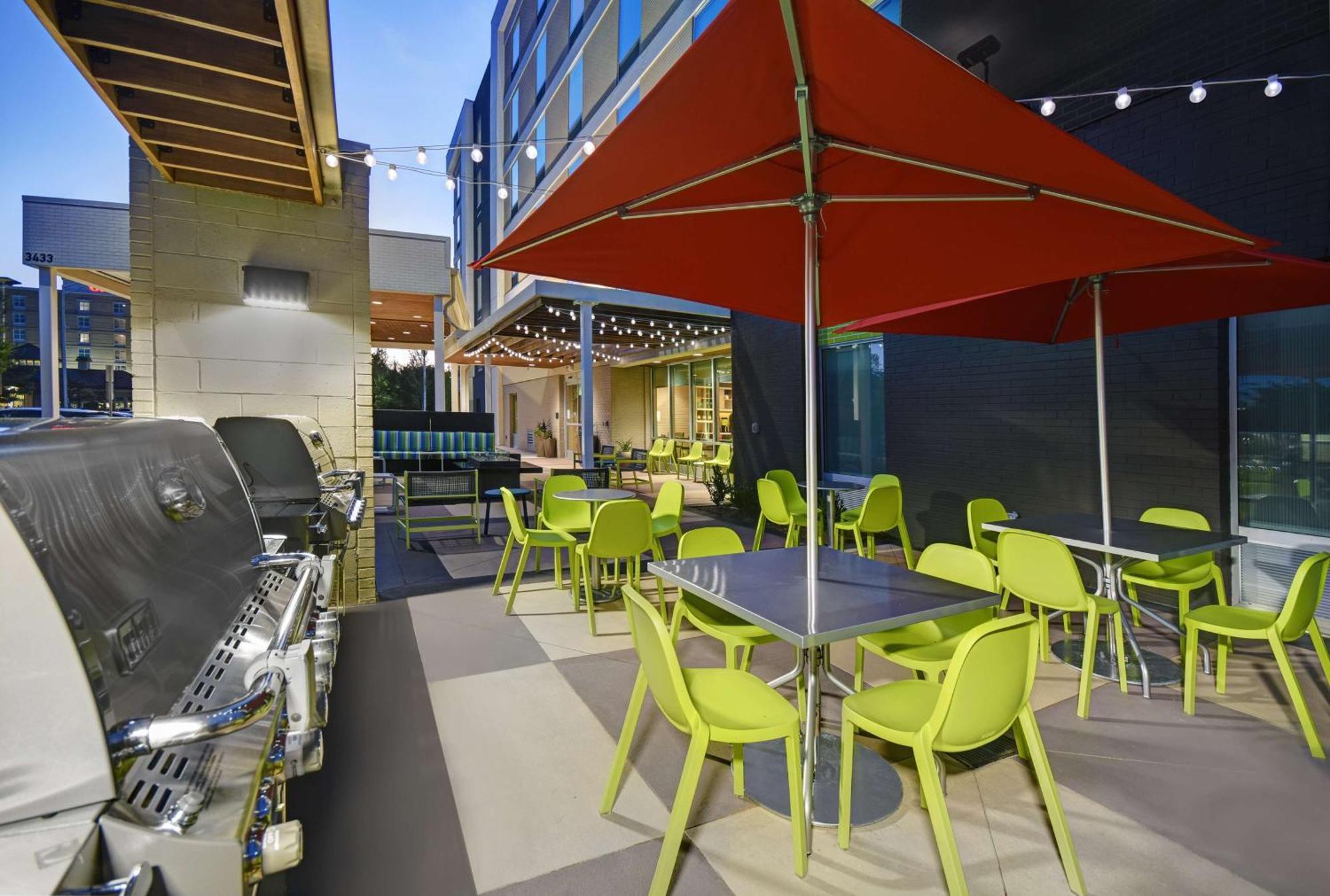 Home2 Suites By Hilton Atlanta Airport North College Park Eksteriør bilde