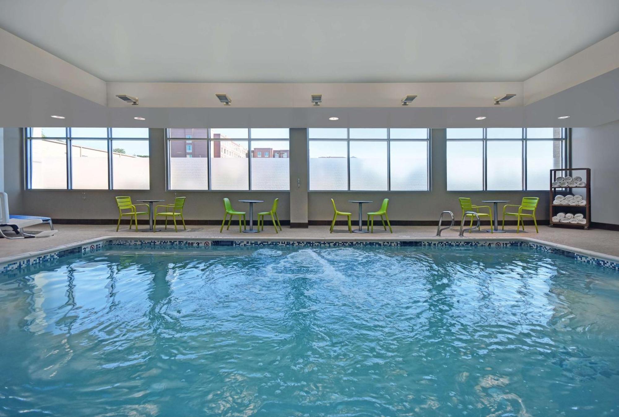 Home2 Suites By Hilton Atlanta Airport North College Park Eksteriør bilde